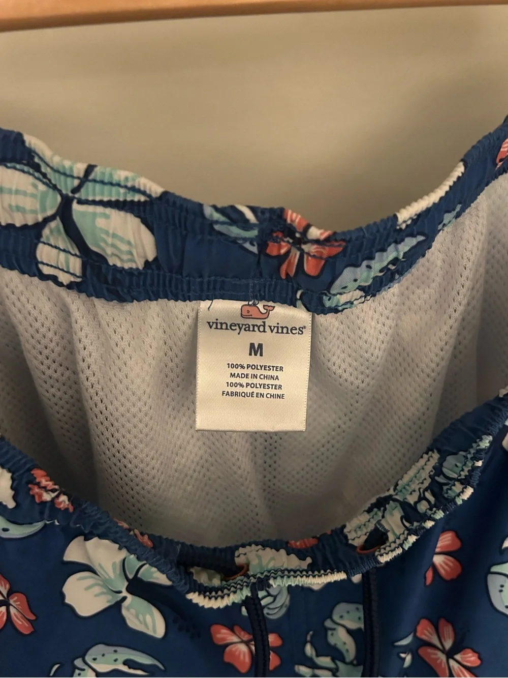 Vineyard Vines Blue Crab & Floral Swim Trunks